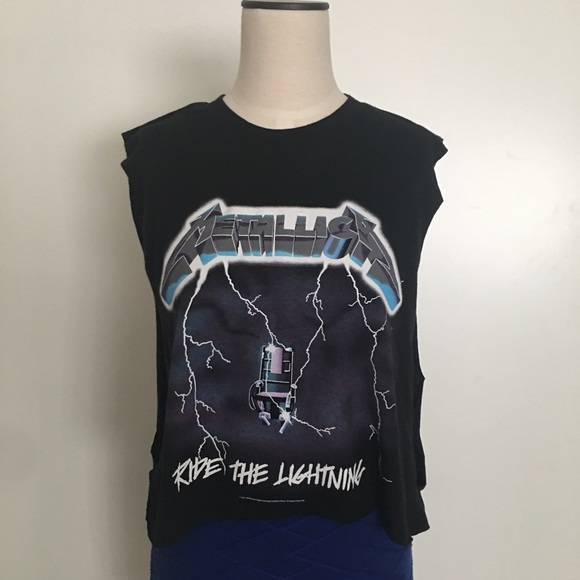 Tops - Metallica Drop Arm Hole Cropped Tank